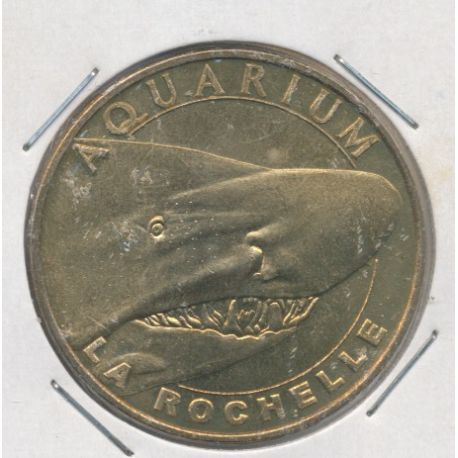 Dept17 - Aquarium La Rochelle N°6 - le requin taureau - 2011