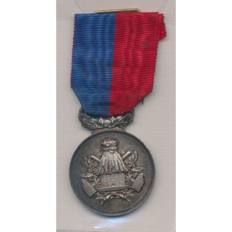 Médaille - La ruche Auvergnate Aveyronnaise et Lozérienne - 4e concours de bourrée 1896