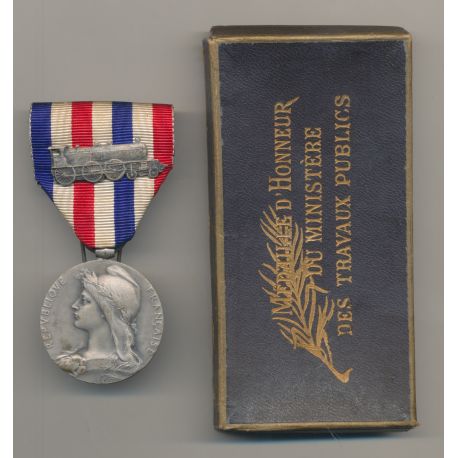 Médaille des travaux publics avec boite - ordonnance