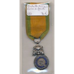 3e République - Médaille Militaire - modèle à trophée biface aux canons - ordonnance