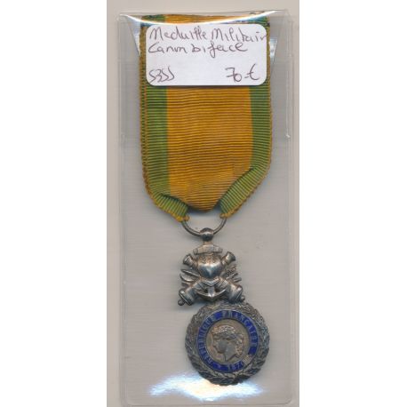 3e République - Médaille Militaire - modèle à trophée biface aux canons - ordonnance