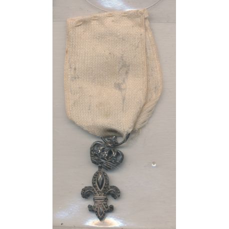 Décoration du lys - en argent