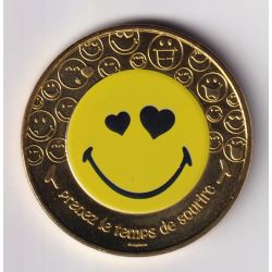 Dept7506 - Smiley N°5 - 2022 - yeux coeur - Paris