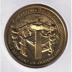 Dept89 - Chantier médiéval Guédélon N°8 - 2021 - clé de voute - Treigny