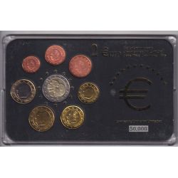 Belgique - Coffret 8 Monnaies - 1 Cent à 2 euro commémo 2005 - années mélangées - 50.000 ex