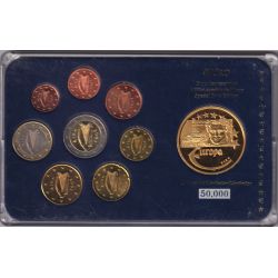 Irlande - Coffret 8 Monnaies - 1 Cent à 2 euro 2005 + Médaille Europa 2003 billet 20 rounds -  50.000 ex