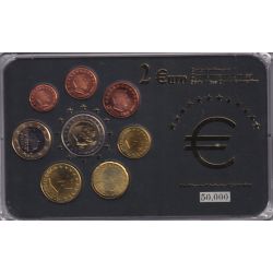 Luxembourg - Série 8 monnaies - 1 Cent à 2 Euro - années mélangées - comprenant la 2€ commemo 2005 - 50.000 ex