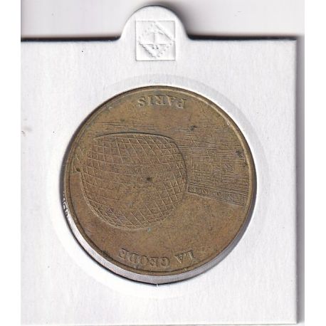 Dept7519 - La géode N°2 - 2002 - avec facettes - Paris