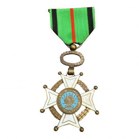 Croix du mérite combattants alliés - ordonnance